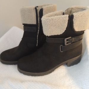 White Mountain Boots